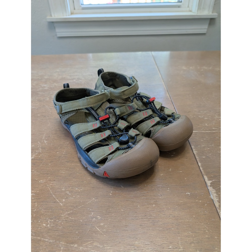 KEEN Newport H2 Kids Sport Sandals Olive Green Tan Size 6‎ Big Kid Hiking Water